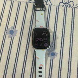 Apple Watch Series 8